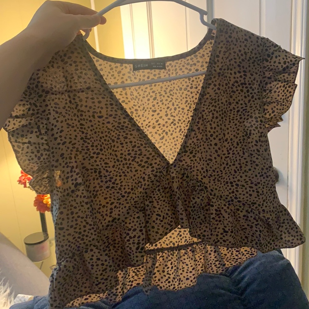shein leopard crop top